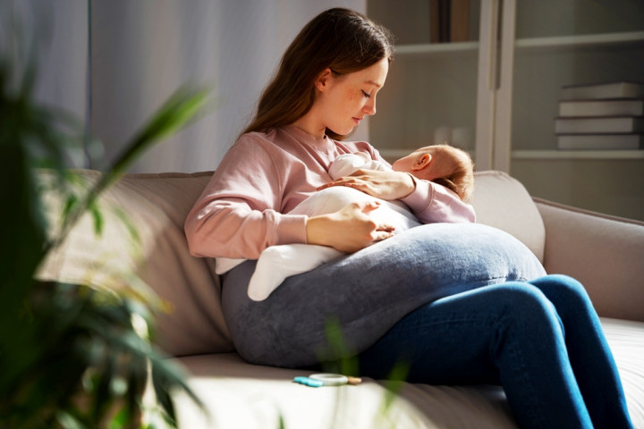 Ini 2 Bentuk Olahan ASI yang Dapat Mengubah Kandungan Nutrisi