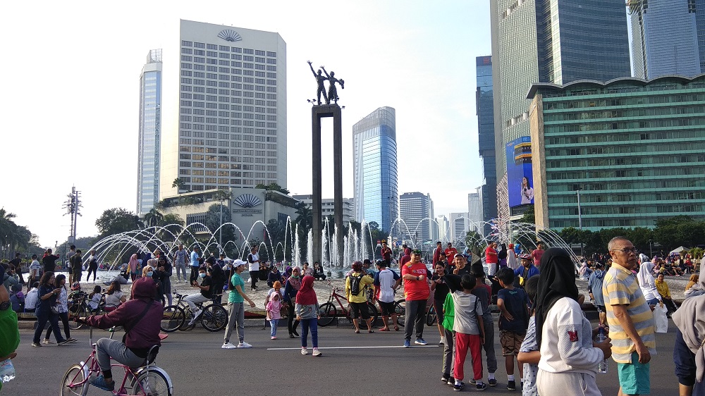 Ratusan Orang Kampanyekan Anti-tembakau di CFD Jakarta