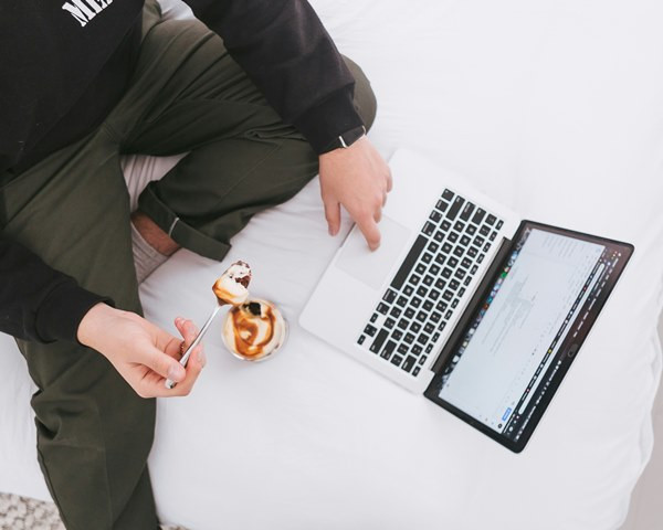 Simak kebiasaan yang bisa picu kolesterol kamu tinggi. (Foto: Ilustrasi/Dok. Unsplash.com)