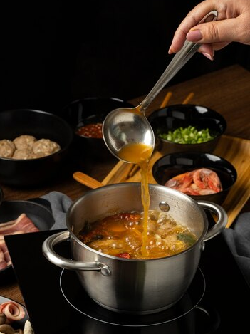 Ini Bumbu Kaldu Penyedap Cair yang Bikin Momen Masak Jadi Praktis dan Ekonomis