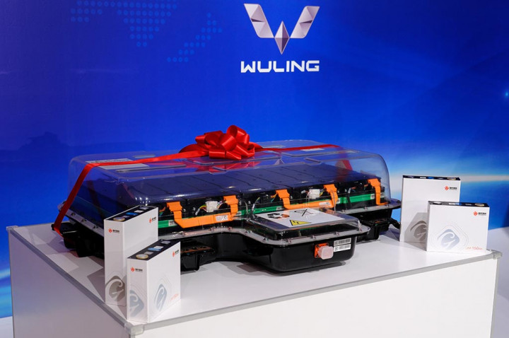 Garansi Baterai Seumur Hidup, Wuling Motors: Bukan <i>Gimmick</i>!