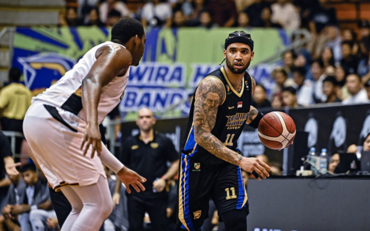 Prawira Bandung Jinakkan Dewa United