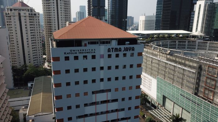 Fakultas Hukum UAJ Fasilitasi Mahasiswa Dengan Platform Pendidikan Internasional