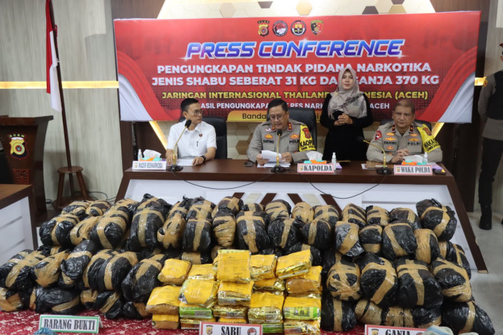 Polda Aceh Gagalkan Penyelundupan 31 Kg Sabu Jaringan Internasional Indonesia-Thailand