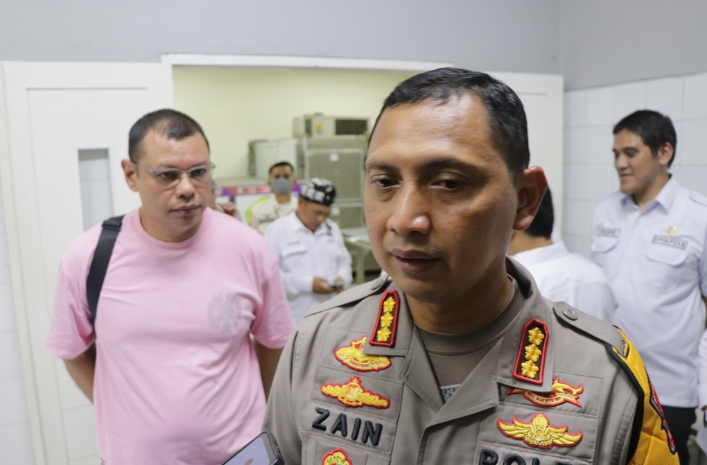 Kapolres Metro Tangerang Kota, Kombes Zain Dwi Nugroho di RSUD Kabupaten Tangerang.