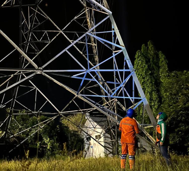 SUTT 275 kV Lubuklinggau-Lahat. Foto: Instagram Pln_Palembang