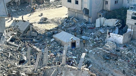 Gaza diperkirakan akan hadapi penyakit karena sampah membusuk. (Anadolu)