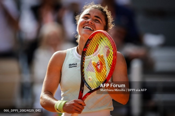 Paolini Tantang Swiatek di Final French Open