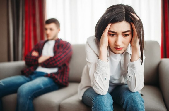 Waspada! Ini 4 Tanda Hubunganmu dengan Dia sudah 'Beracun'