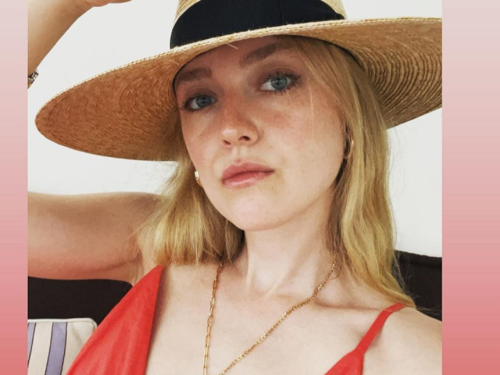 Alasan Tom Cruise Kirim Hadiah Sepatu Tiap Tahun ke Dakota Fanning