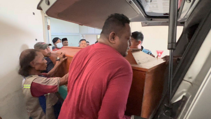 Motif Polwan Bakar Suami di Mojokerto Gegara Judi <i>Online</i>