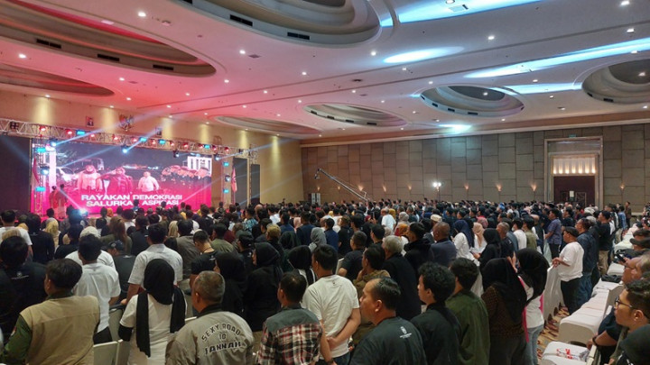 Peluncuran Maskot Pilkada Bandung Diwarnai Aksi <i>Walk Out</i> Partai Politik