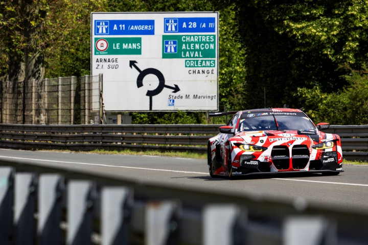 WRT 31 Catat Hasil Memuaskan di Sesi Tes Jelang 24H of Le Mans, Sean Gelael: Semoga Berlanjut saat Race!