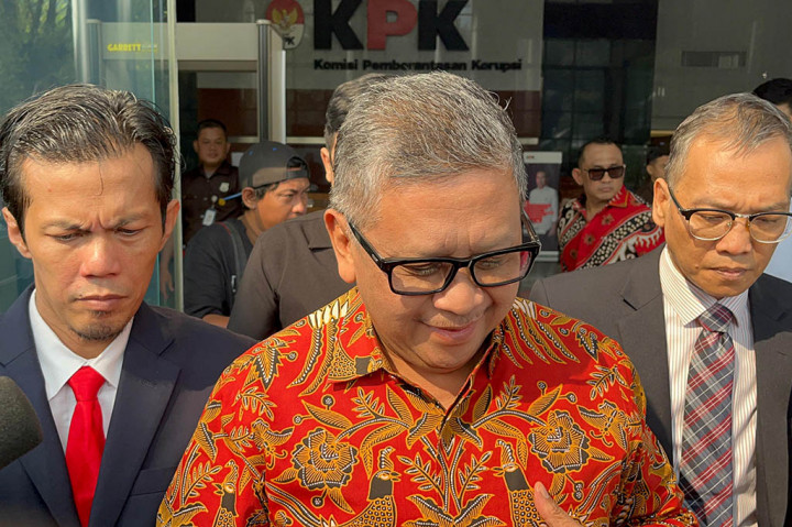 Ponsel dan Tas Hasto Disita Penyidik KPK