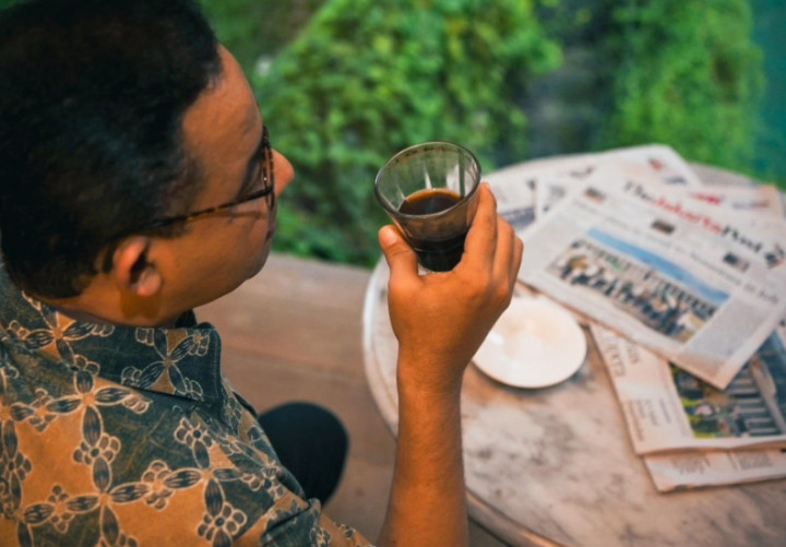 Viral Unggahan Anies Baswedan Singgung Asian Value dan Kopi Tubruk