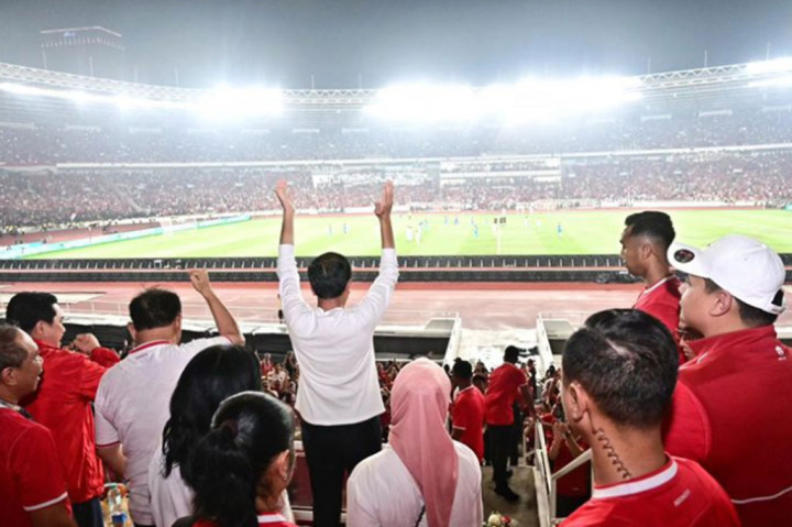 Jokowi: Timnas Indonesia Bikin Sejarah