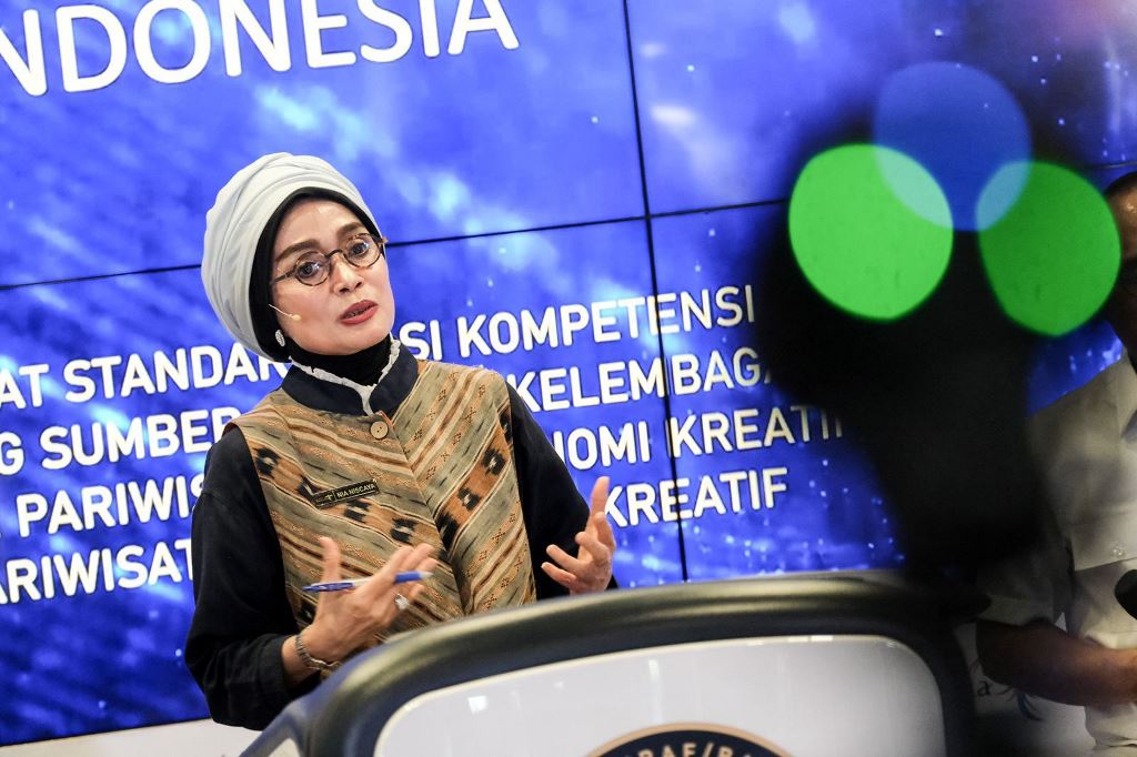 Adyatama Kepariwisataan dan Ekonomi Kreatif Ahli Utama Kemenparekraf/Baparekraf Nia Niscaya, dalam The Weekly Brief With Sandi Uno. Dok. Kemenparekraf