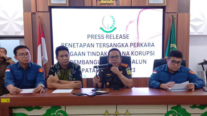 Kejari Cirebon Tetapkan 3 Tersangka Korupsi Pembangunan Alun-Alun Pataraksa