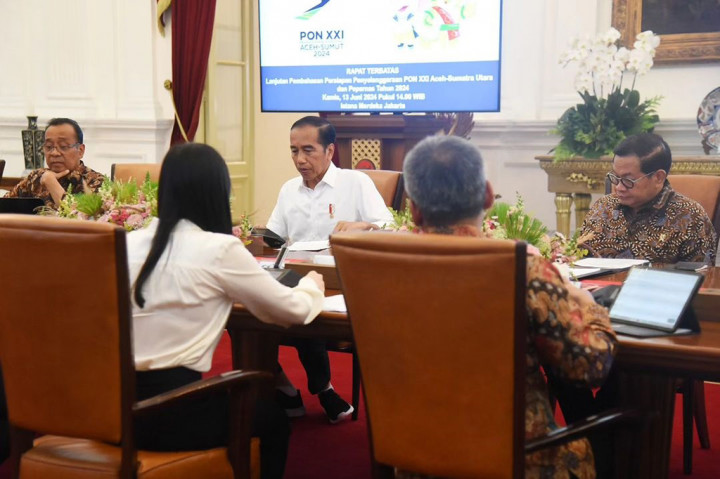Jokowi Pimpin Rapat Terbatas Bahas Kesiapan PON XXI Aceh-Sumut