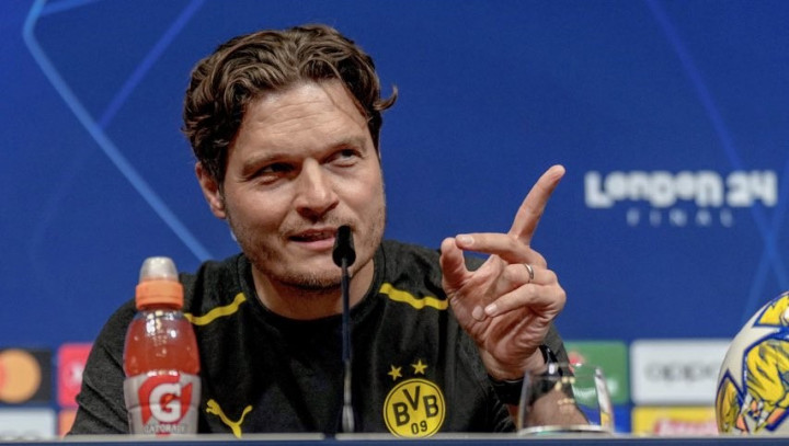 Terzic Berpisah dengan Dortmund