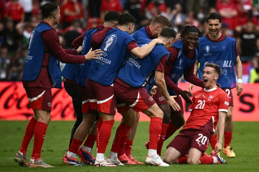 Swiss Lumat Hungaria di Laga Pertama Grup A