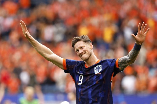 Tampil dari Bangku Cadangan, Weghorst jadi Penentu Kemenangan Belanda atas Polandia