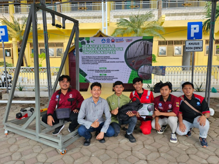 Poltera Ciptakan Alat Pemisah Kulit Hewan Kurban