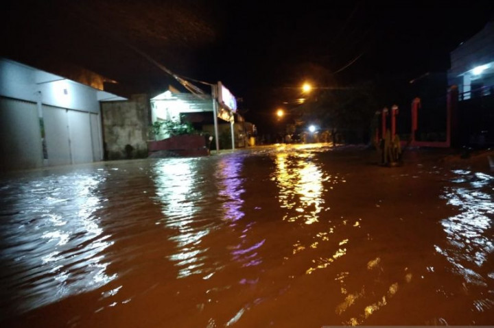 Ribuan Warga OKU Sumsel Dievakuasi dari Banjir