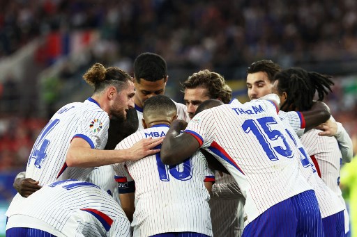 Gol Bunuh Diri Bawa Prancis Tundukkan Austria