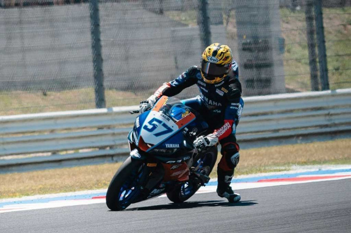 Dari Posisi Start 10, Begini Cara Aldi Satya Menangi Race-2 WorldSSP300 Misano