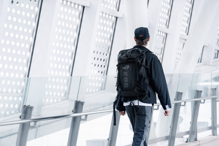 Asus Rilis Tas Gaming ROG Archer ErgoAir BP3800