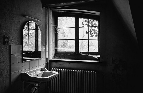 Selain Bawaan Sejak Lahir, Ini Penyebab Seseorang Mengalami Buta Warna