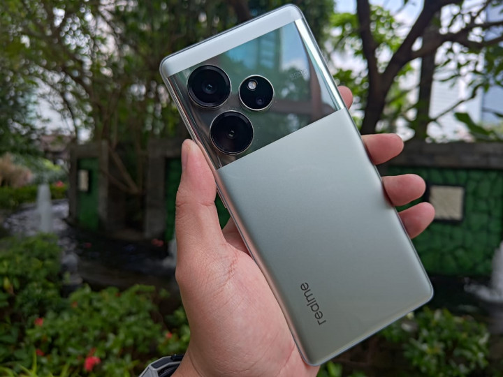 Review realme GT 6, Kombinasi Mengagumkan Performa, Kamera, dan AI