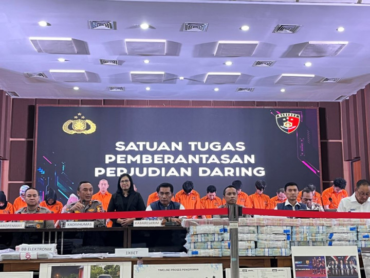 Gercep! 464 Tersangka Judi <i>Online</i> Ditangkap