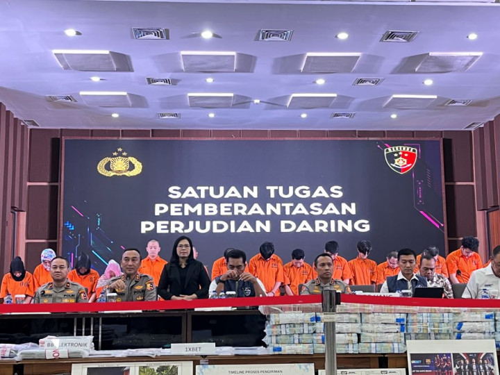3 Situs Judi <i>Online</i> Terbongkar, 18 Tersangka Ditangkap