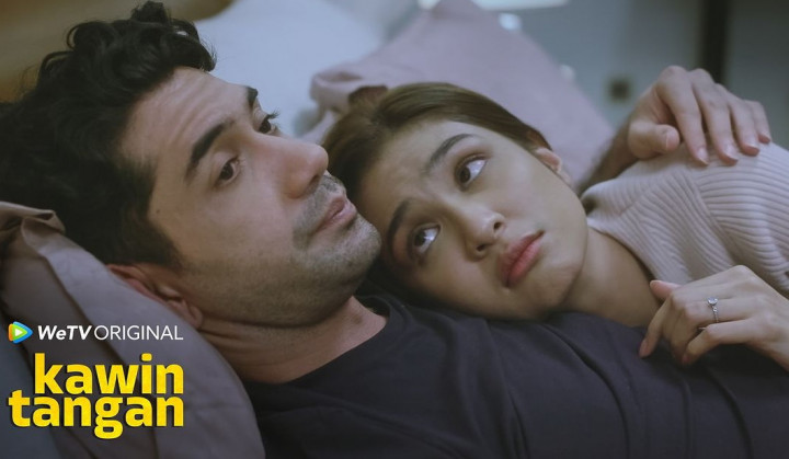 Ketika Reza Rahadian Tak Mampu Puaskan Mikha Tambayong di Serial Kawin Tangan