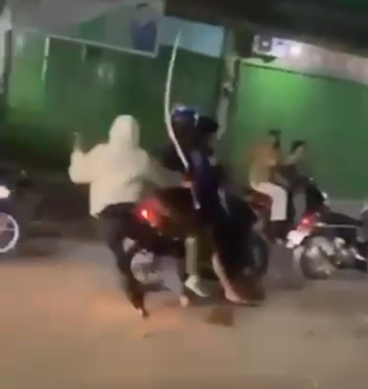 Serang Warga, Gangster Rampas 1 Motor di Kabupaten Tangerang