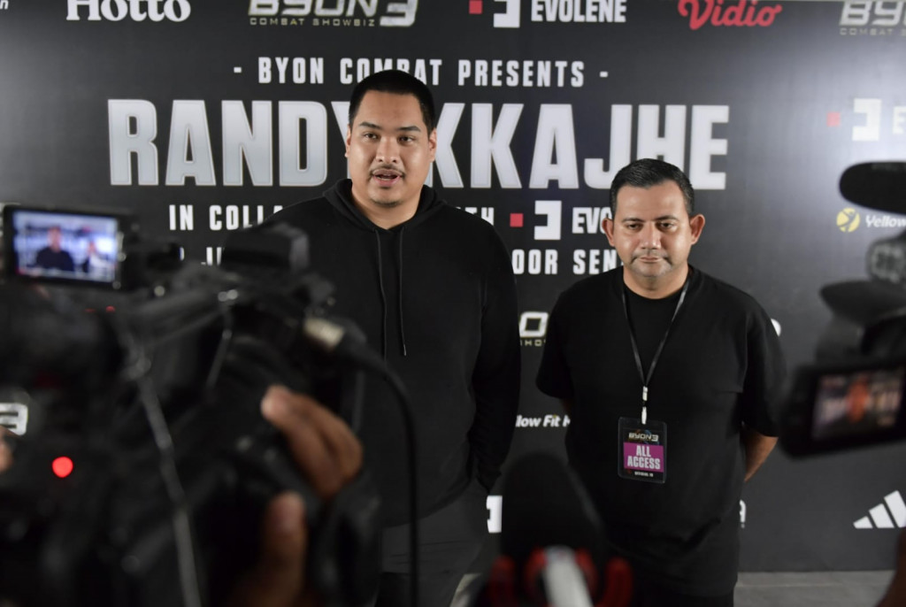 Menpora, Dito Ariotedjo, menyaksikan Byon Combat (dok. Kemenpora)