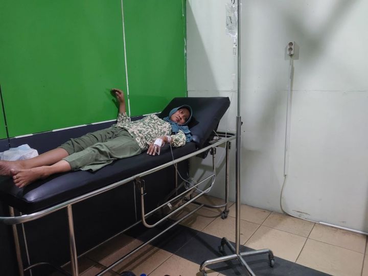 Korban Keracunan Ayam Tepung di SDN Gandasari Bandung Barat Capai 99 Orang