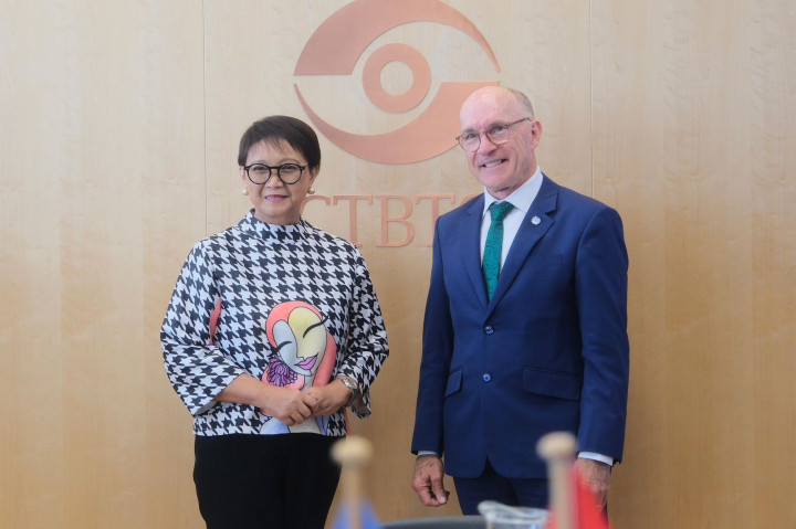 Menlu Retno Desak Negara Nuklir Ratifikasi Annex II CTBT