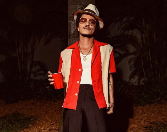 Dijual Hari Ini! Berikut Link dan Cara Beli Tiket Presale Bruno Mars via Livin’ by Mandiri