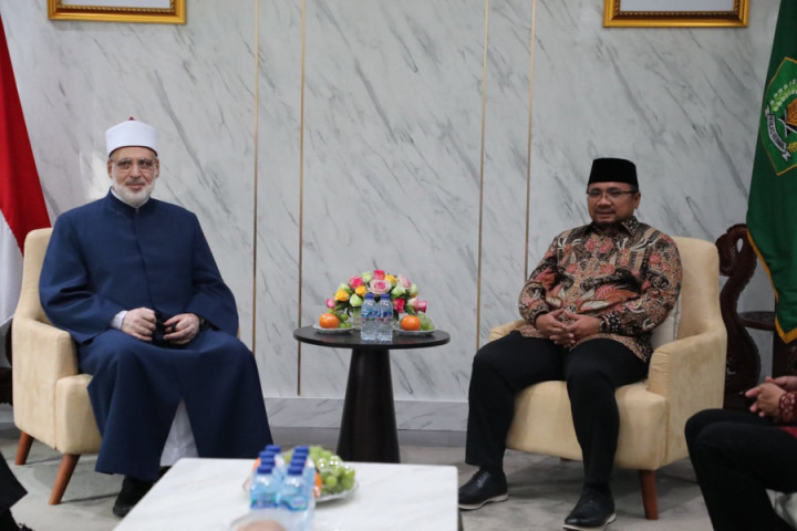Bahas Penguatan Kerja Sama Pendidikan, Wakil Grand Syaikh Al-Azhar Temui Menag Yaqut