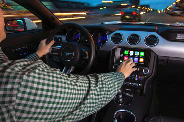 5 Fitur CarPlay Ini Bisa Bantu Berkendara Lebih Tenang!