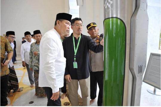 Microforest 100, Teknologi Mikroalga Bikinan Peneliti UGM untuk Menyerap Karbon Dioksida