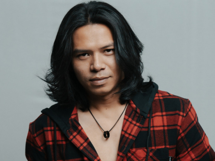 Vokalis Metal Matheo In Rio Tunjukkan Sisi Lain di Album Solo