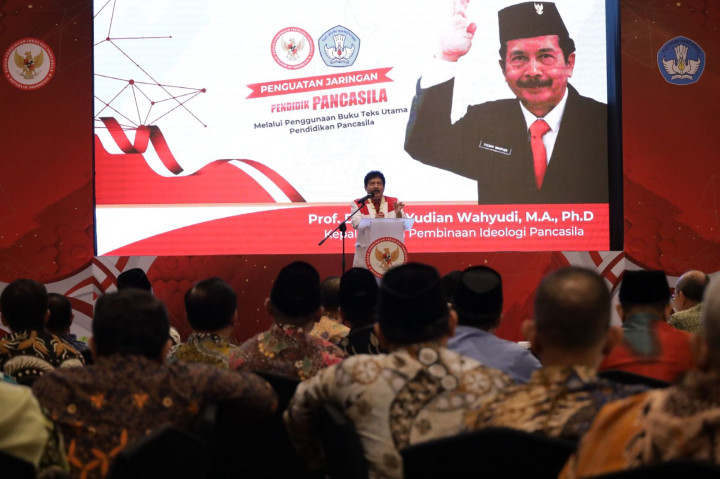 Kurikulum Merdeka dan BTU Pancasila untuk Transformasi Pendidikan dalam Membangun Generasi