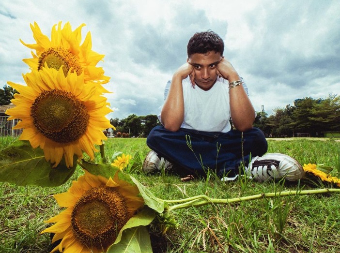 Viral di TikTok, Ini Makna dan Lirik Lagu ‘Gala Bunga Matahari’ Sal Priadi