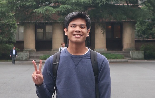 Bersyukur Bertemu KIP Kuliah, Kini Raja Kuliah di UM hingga Lakukan Riset di Jepang