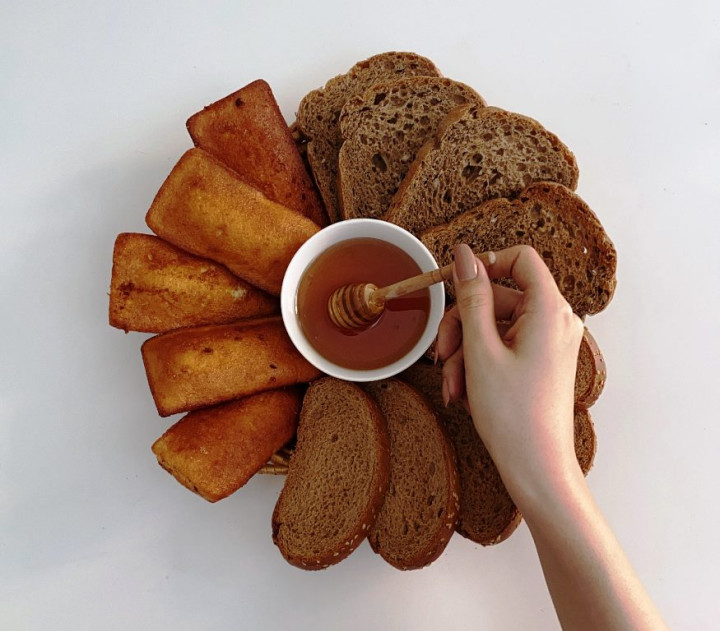 Rawan Batuk saat Pancaroba, Pakai Madu untuk Mengobati, Yuk!