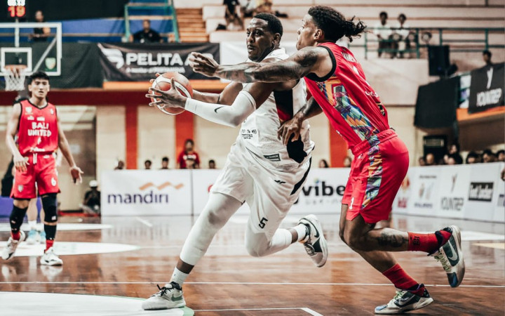 Dewa United Jinakkan Bali United